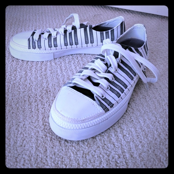 Zipz California Shoes - Piano Sneakers